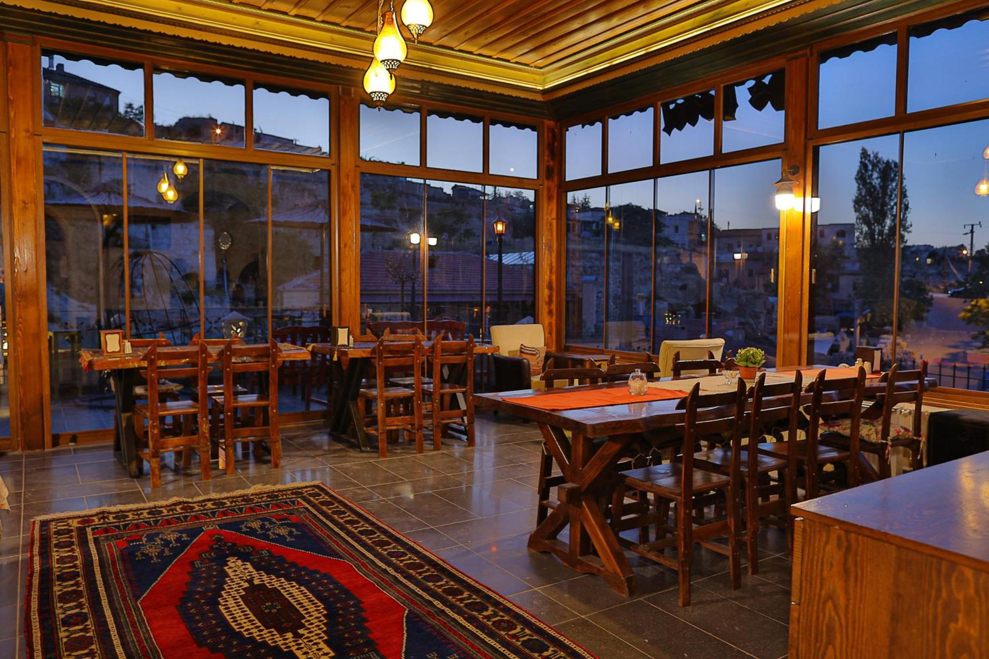 Demisos Caves Hotel Ürgüp Exterior photo
