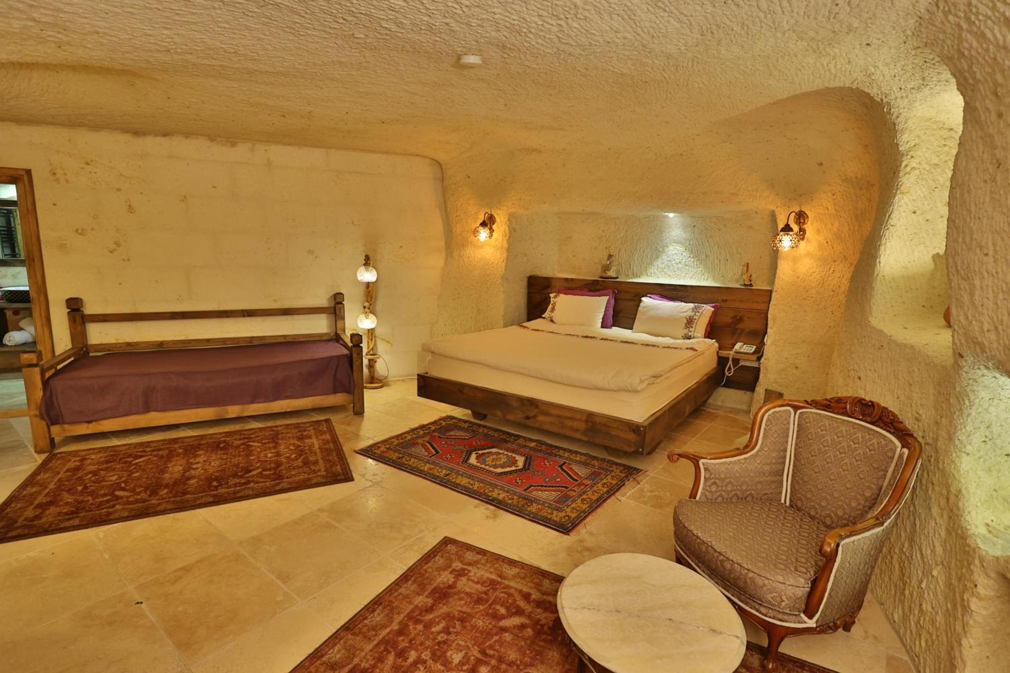 Demisos Caves Hotel Ürgüp Exterior photo