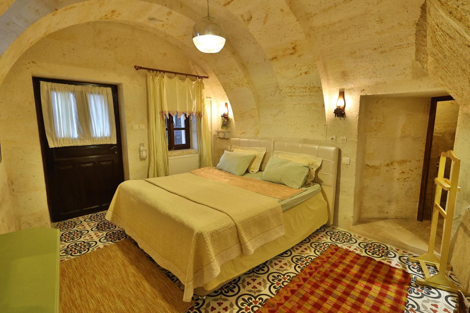 Demisos Caves Hotel Ürgüp Exterior photo
