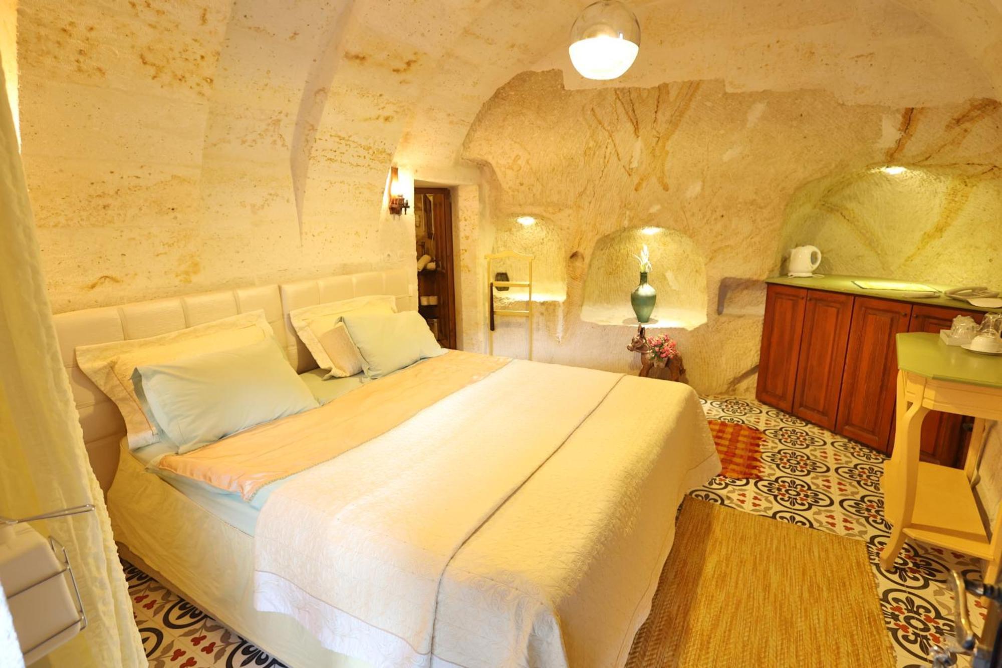 Demisos Caves Hotel Ürgüp Exterior photo